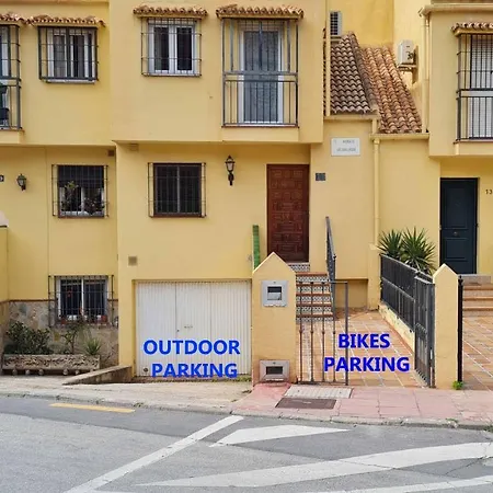 Holiday home Casa Jardin - Residential Area -free Parking Outdoor-